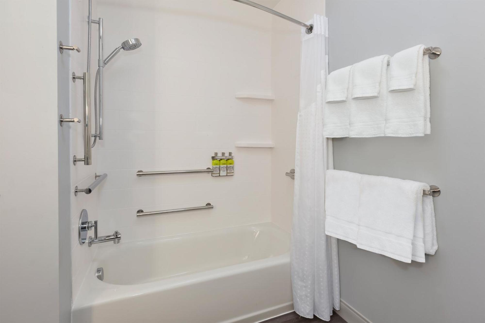 Holiday Inn Express & Suites - Cedar Springs - Grand Rapids N By Ihg Exteriér fotografie